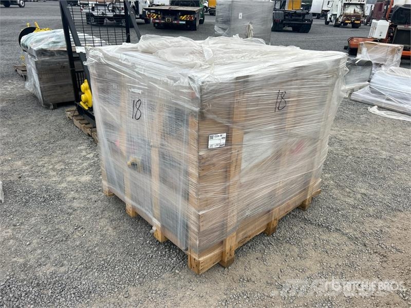  Quantity of Contractor Supplies معدات البناء - غير ذلك
