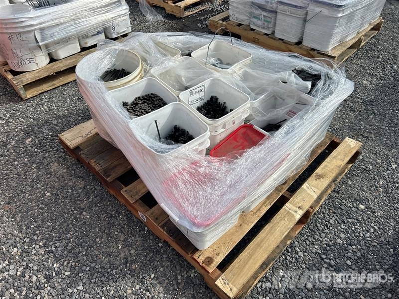  Quantity of Drill-Tec 8 in to 10 in Fasteners (Unu 其他