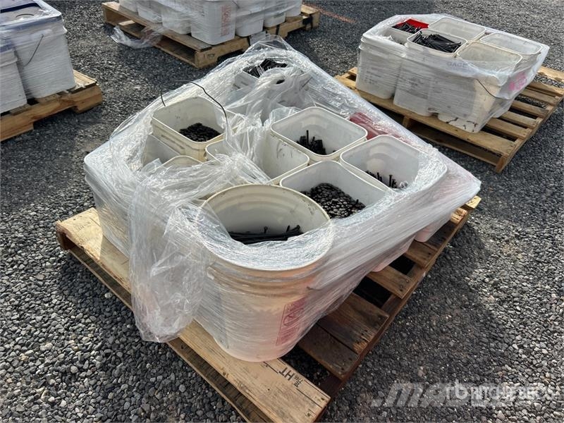  Quantity of Drill-Tec 8 in to 10 in Fasteners (Unu 其他