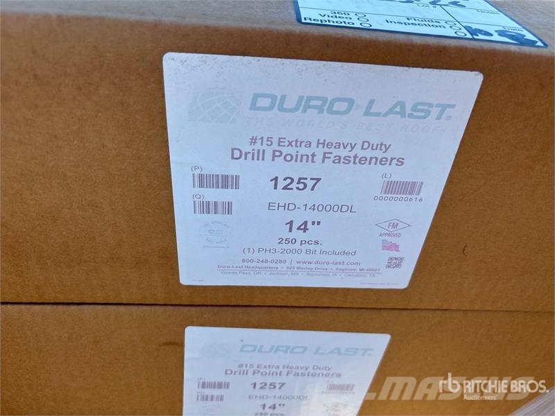 Quantity of Durolast 14 in Fasteners 건설 장비 - 기타