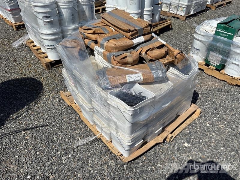 Quantity of Durolast Pallet of HD & HDX Fasteners 건설 장비 - 기타