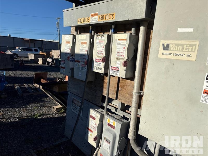 Quantity of Electrical Distribution Boxes Outros componentes