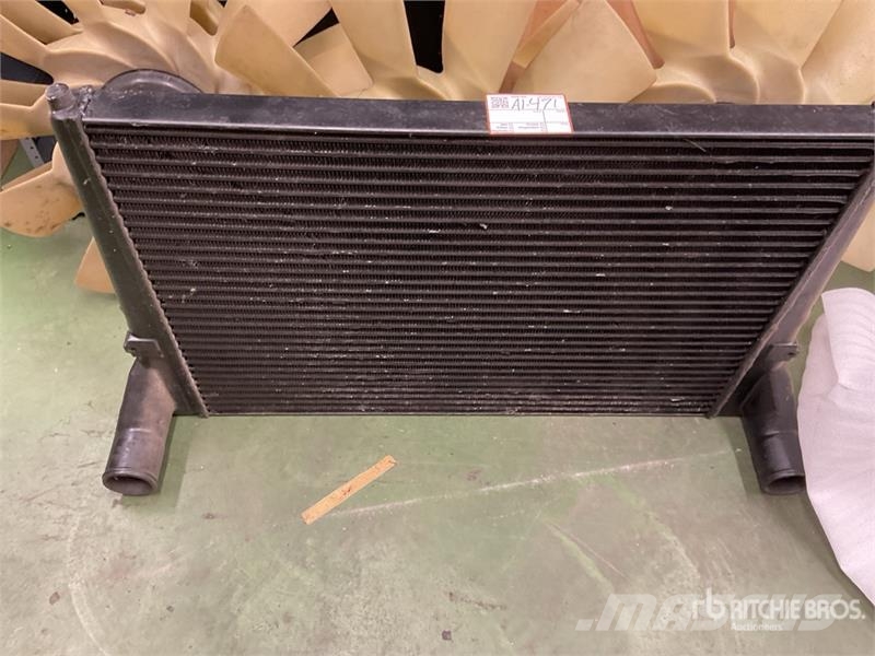 Quantity of Engine Cooling Fans Коммерческий транспорт - Другие