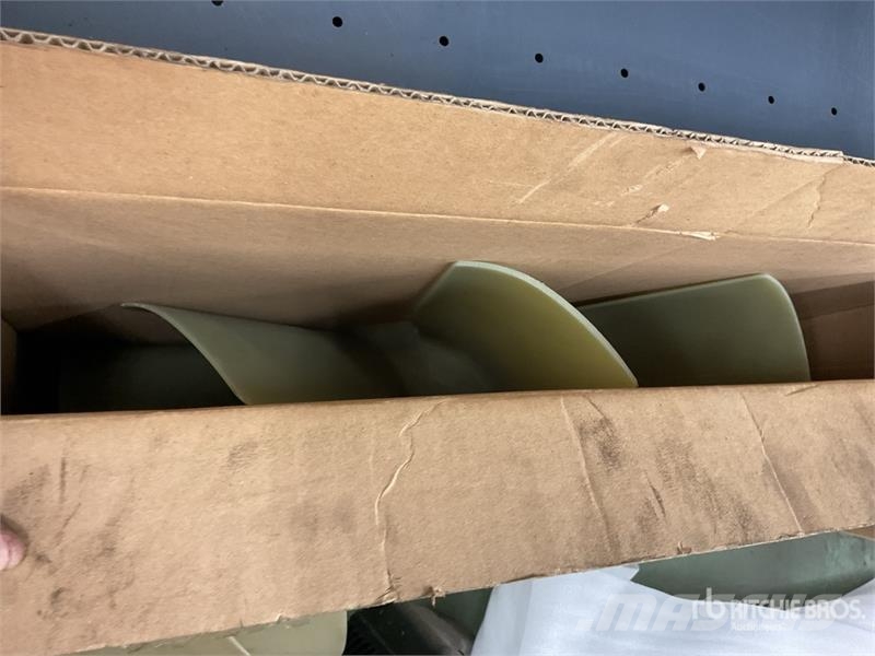 Quantity of Engine Cooling Fans Коммерческий транспорт - Другие
