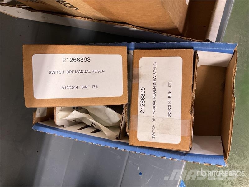 Quantity of Engine Heaters, Fan Clutches and Misc. 其他組件