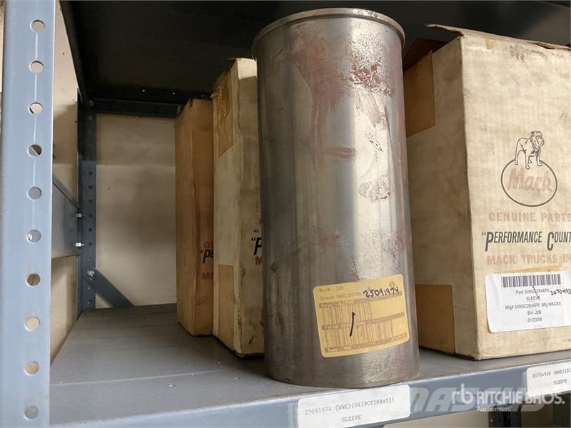 Quantity of Engine Sleeves, Main Bearings, Rod Bea Andre komponenter