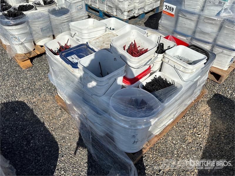 Quantity of Fasteners & Seam Plates 건설 장비 - 기타