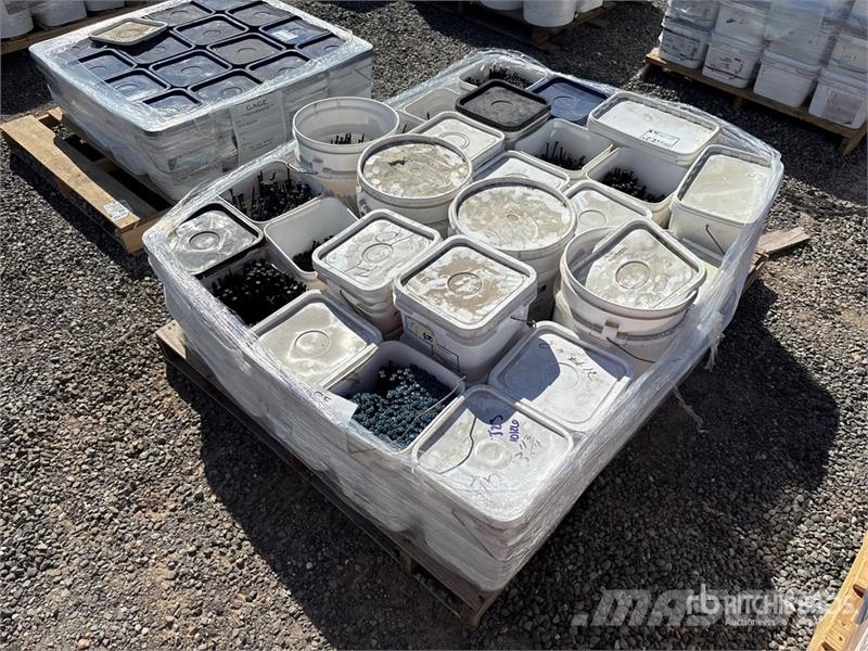 Quantity of Fasteners 건설 장비 - 기타