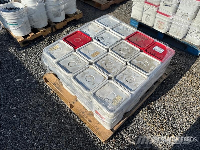 Quantity of Firestone Pallet of 12 In. Fasteners Būvniecība- Citi