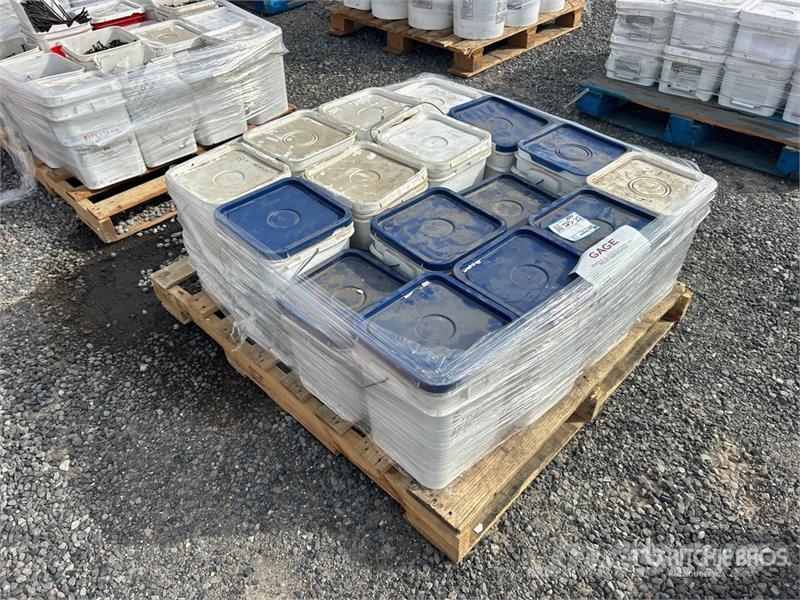 Quantity of Firestone 7 in to 8 in Fasteners (Unus 건설 장비 - 기타