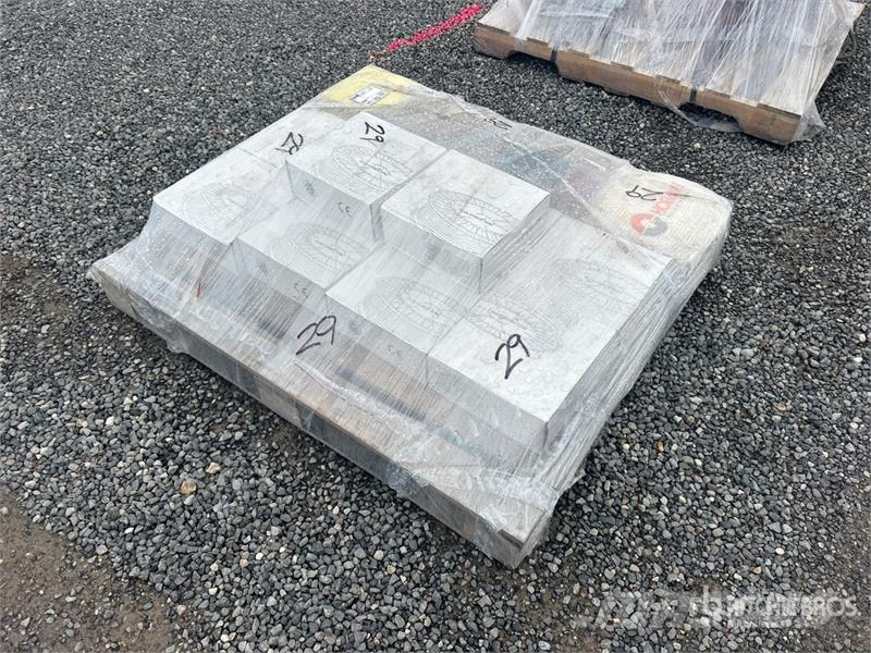  Quantity of Flux Core Welding Wire (Unused) ماكينات زراعية - غير ذلك