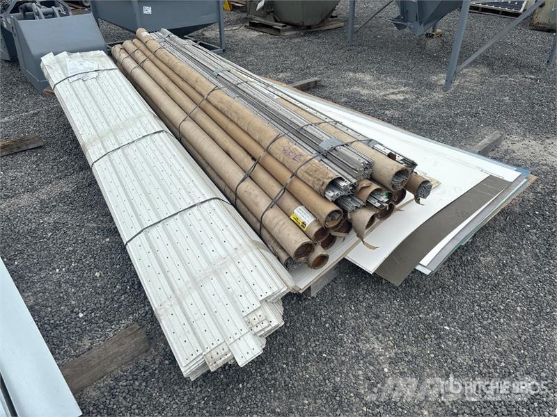  Quantity of GAF Single ply termination bar Outros Florestal