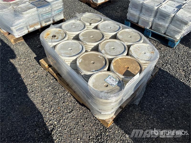 Quantity of Genflex Pallet of Genflex Seam Plates Építőipar - Egyebek