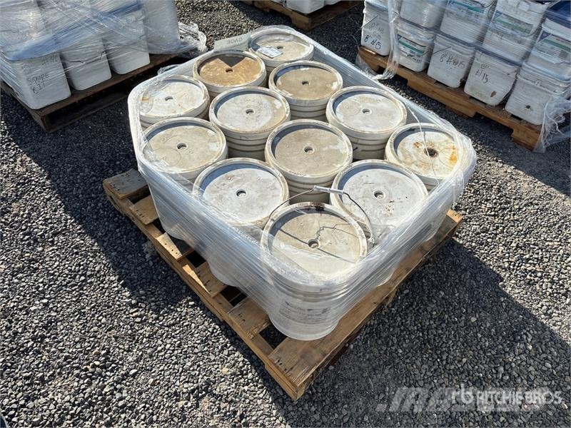 Quantity of Genflex Pallet of Genflex Seam Plates Építőipar - Egyebek