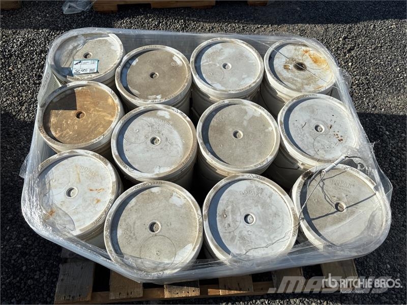 Quantity of Genflex Pallet of Genflex Seam Plates Építőipar - Egyebek