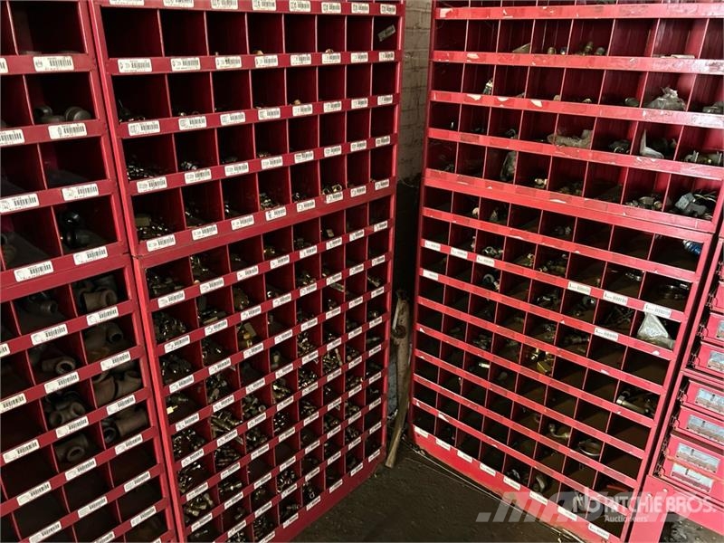 Quantity of Hardware and Fittings Organizer Компоненты строительной техники