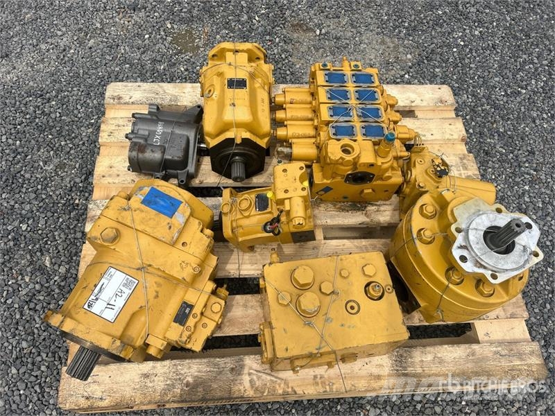 Quantity of Hydraulic Pumps Other components