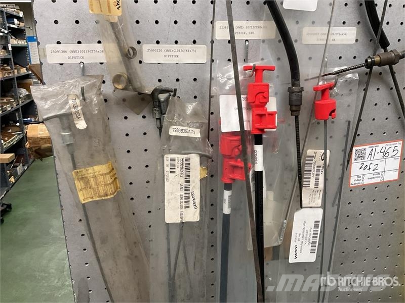 Quantity of Injector Lines and Dipsticks 其他組件