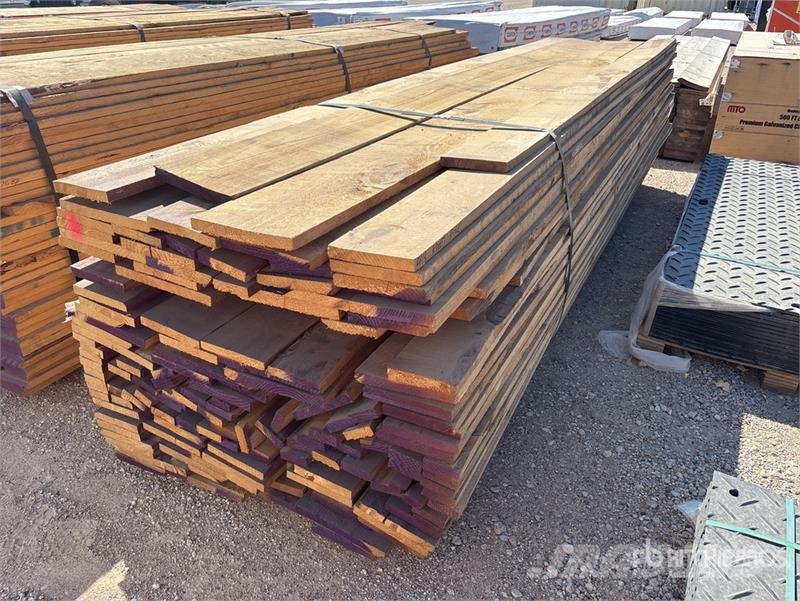 Quantity of Knotty Pine Lumber 其他組件