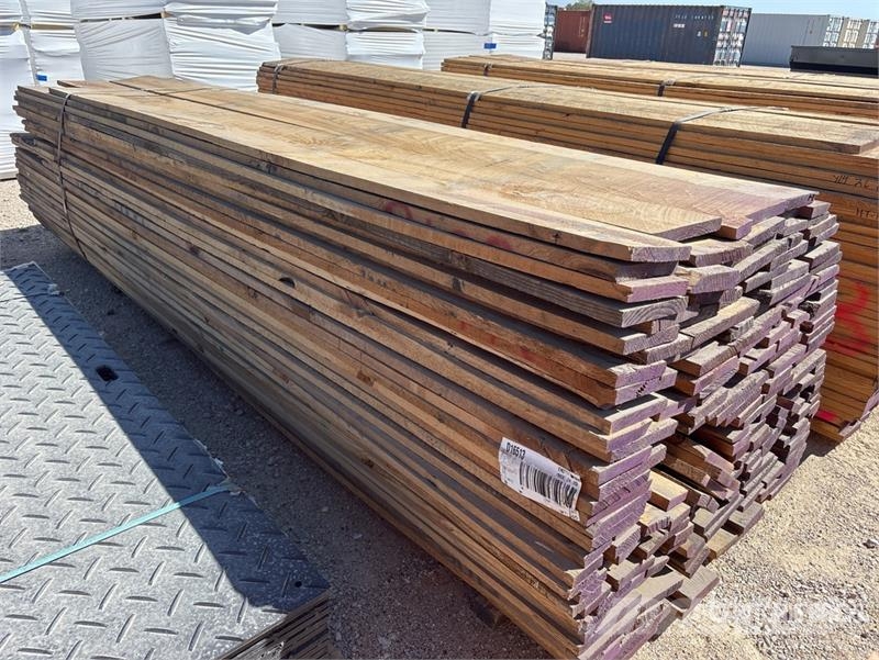 Quantity of Knotty Pine Lumber 其他組件