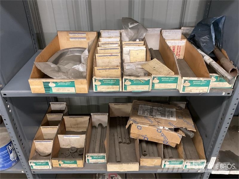 Quantity of Landing Gear Parts and Misc. Parts Drugi deli