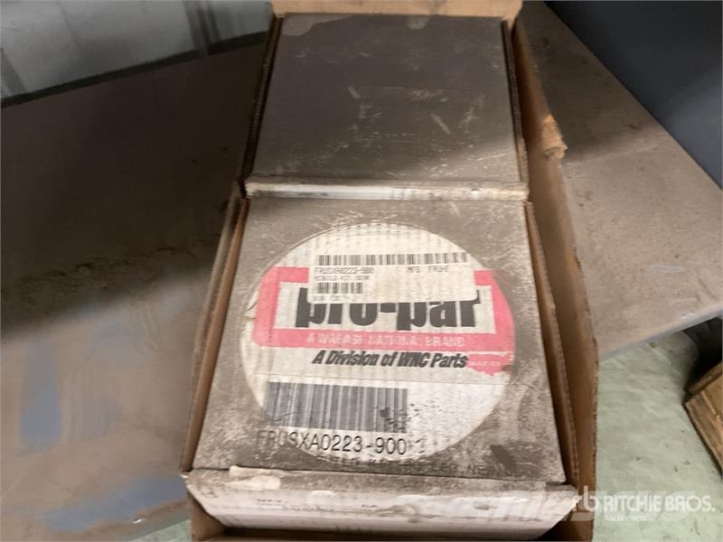 Quantity of Landing Gear Parts and Misc. Parts Drugi deli