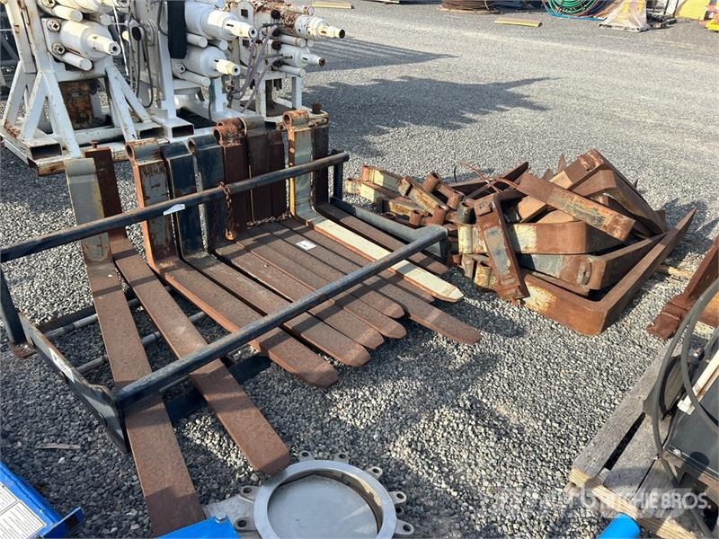  Quantity of Lift Truck Forks 叉