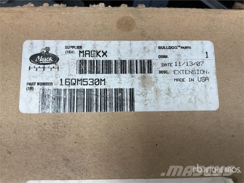  Quantity of Mack Truck Parts 其他組件