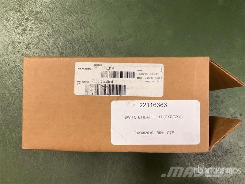  Quantity of Misc. Electric Parts and Switches Коммерческий транспорт - Другие