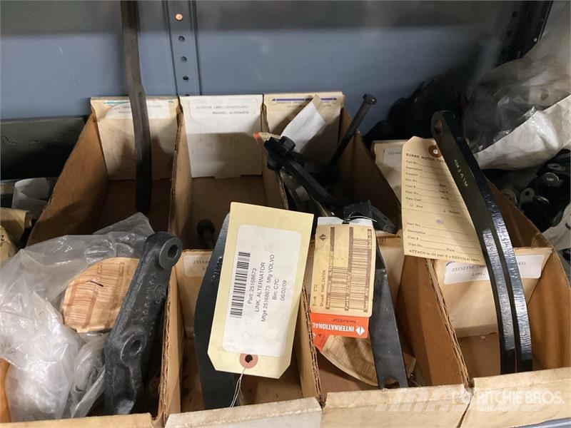  Quantity of Misc. Electric Parts and Switches Коммерческий транспорт - Другие