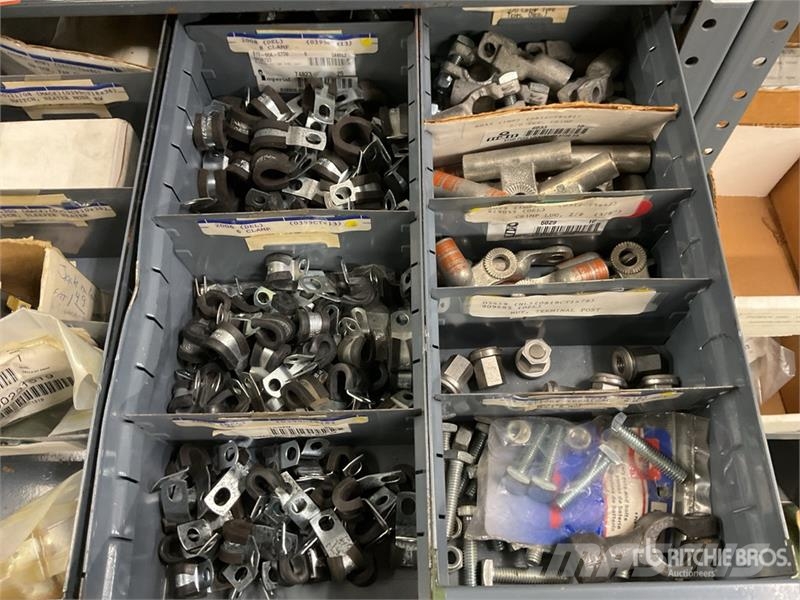  Quantity of Misc. Electric Parts and Switches Коммерческий транспорт - Другие