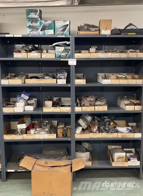 Quantity of Misc. Lights and Accessories Drugi deli