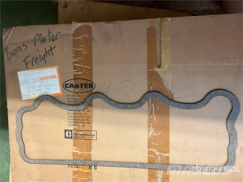 Quantity of Misc. Mack and Cummins Engine Gaskets Коммерческий транспорт - Другие
