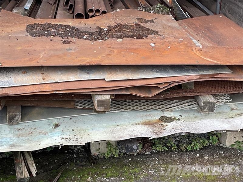 Quantity of Misc. Steel Andet tilbehør