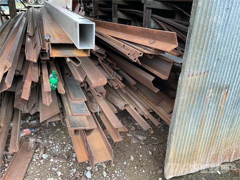Quantity of Misc. Steel Andet tilbehør