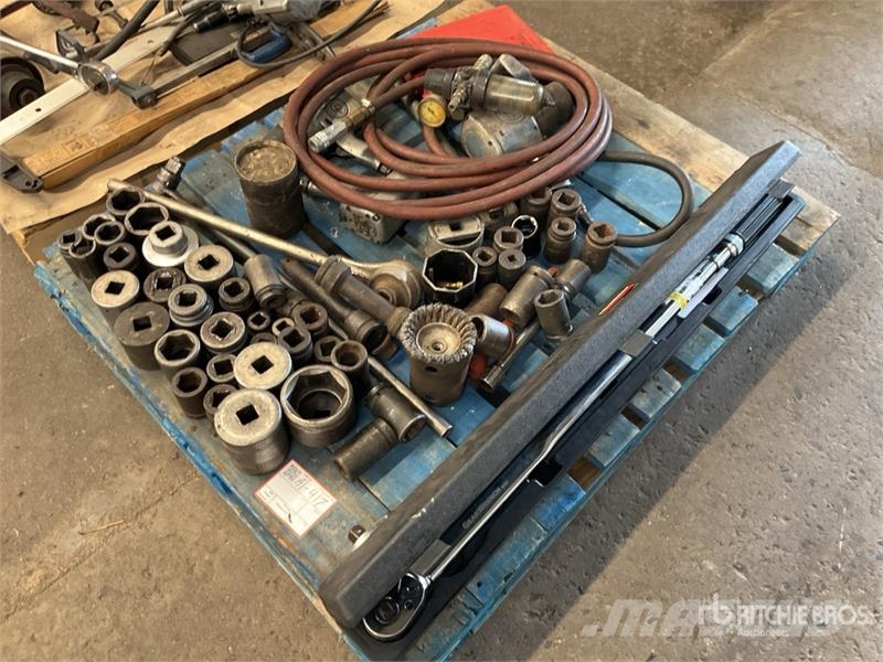  Quantity of Misc. Tools Drugi deli