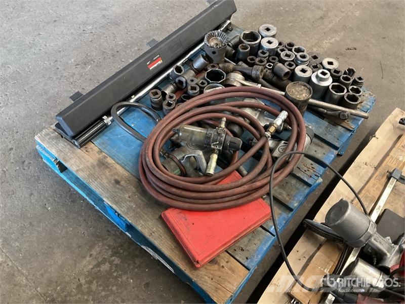  Quantity of Misc. Tools Drugi deli