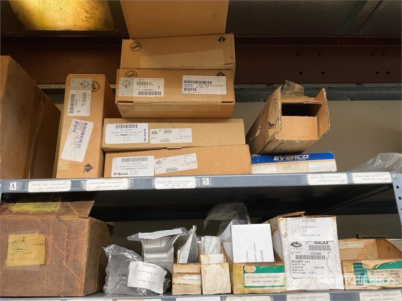 Quantity of Misc. Truck Parts Коммерческий транспорт - Другие
