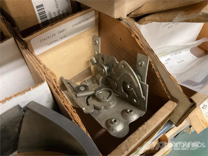 Quantity of Misc. Truck Parts Коммерческий транспорт - Другие