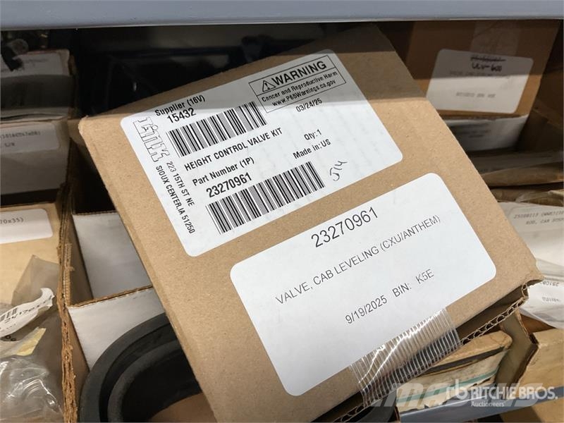 Quantity of Misc. Truck Parts Коммерческий транспорт - Другие
