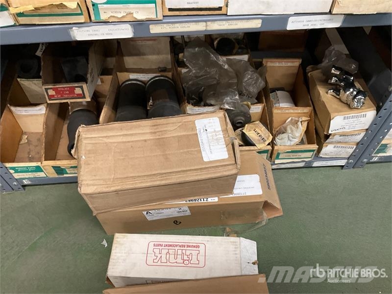 Quantity of Misc. Truck Parts Коммерческий транспорт - Другие