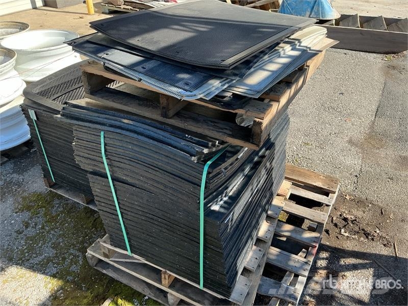  Quantity of Mud Flaps Drugi deli
