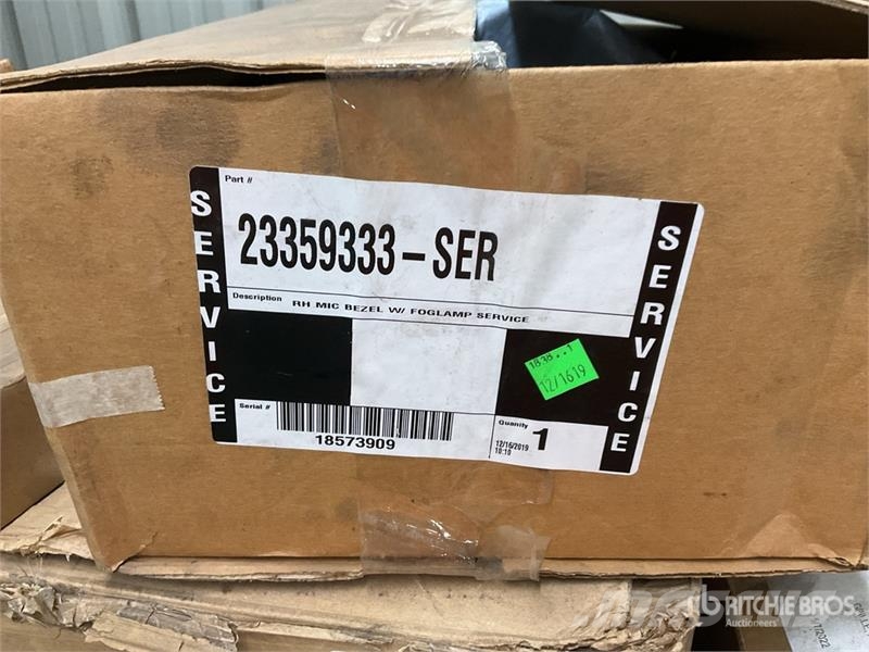 Quantity of New and Used Mack Anthem Truck Parts Ostale kargo komponente