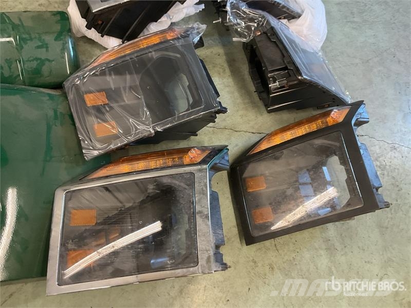 Quantity of New and Used Mack Anthem Truck Parts Ostale kargo komponente