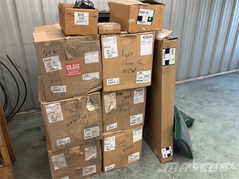 Quantity of New and Used Mack Anthem Truck Parts Ostale kargo komponente