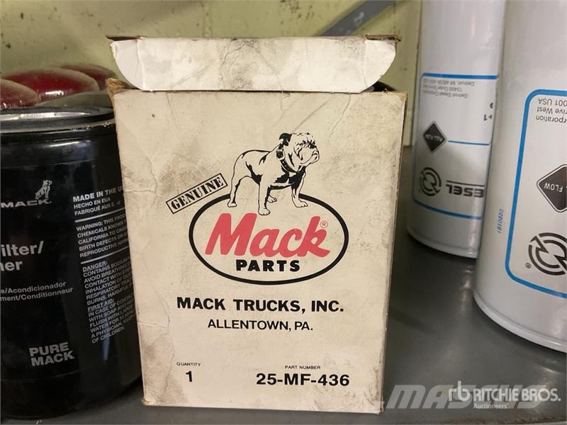 Quantity of Oil Filters and Coolant Filters 其他組件