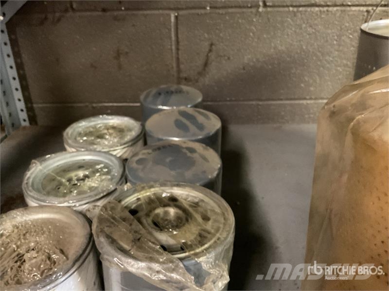 Quantity of Oil Filters and Coolant Filters 其他組件