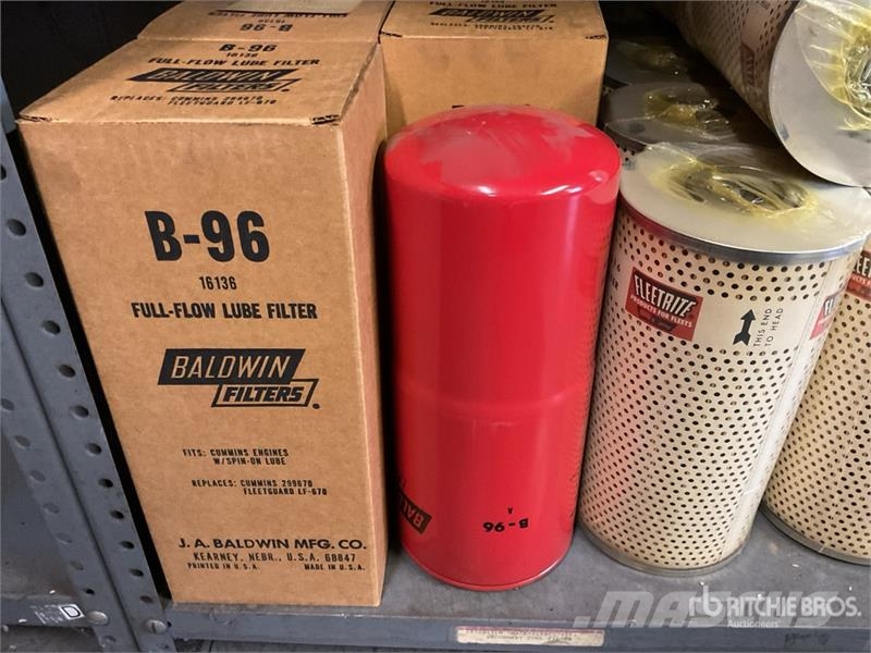 Quantity of Oil Filters and Coolant Filters 其他組件