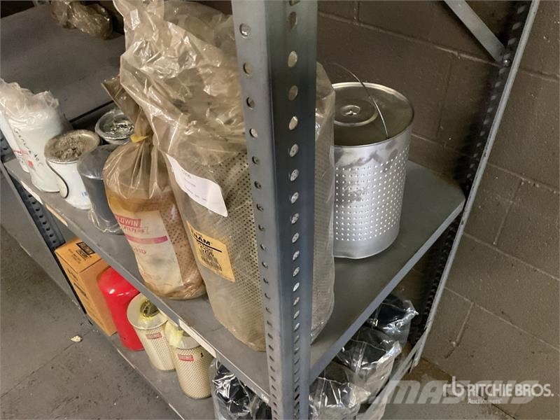 Quantity of Oil Filters and Coolant Filters 其他組件
