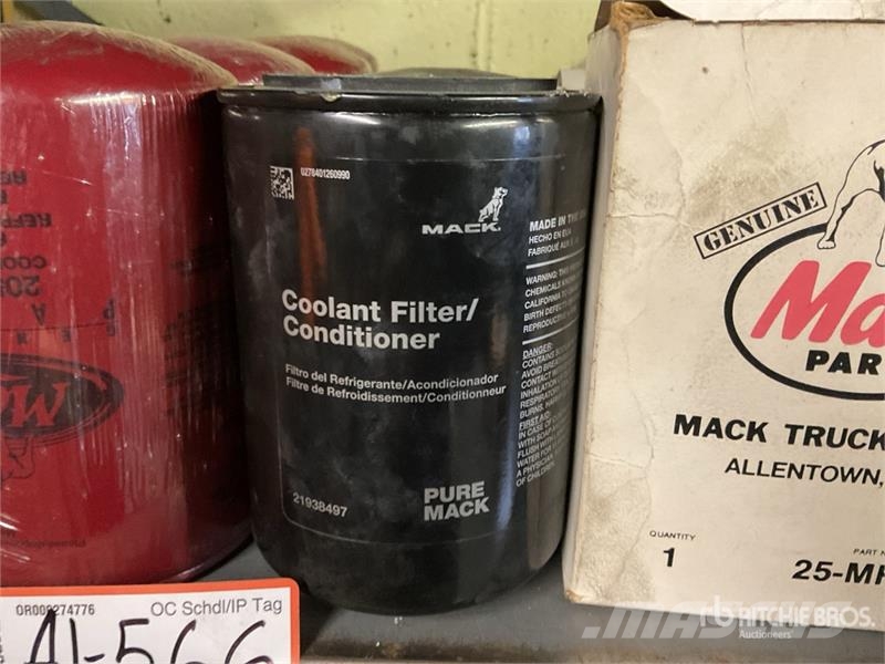 Quantity of Oil Filters and Coolant Filters 其他組件